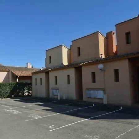 Cap D'agde, 1 Piece, 4 Personnes - Fr-1-249-272 آجد