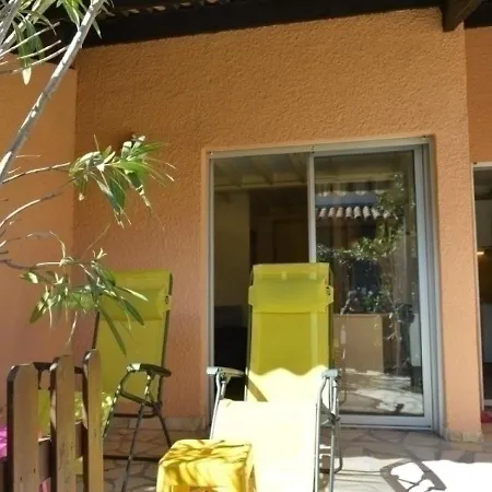 Cap D'agde, 1 Piece, 4 Personnes - Fr-1-249-272